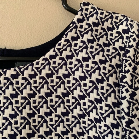 Anthropologie Sunday in Brooklyn Blue & White Abstract Short Sleeve Top Small - Picture 6 of 12
